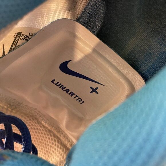 Mint Condition Nike TR1 Trainers White Light Blue Royal Mens 11 US 45 EUR - Picture 5 of 9